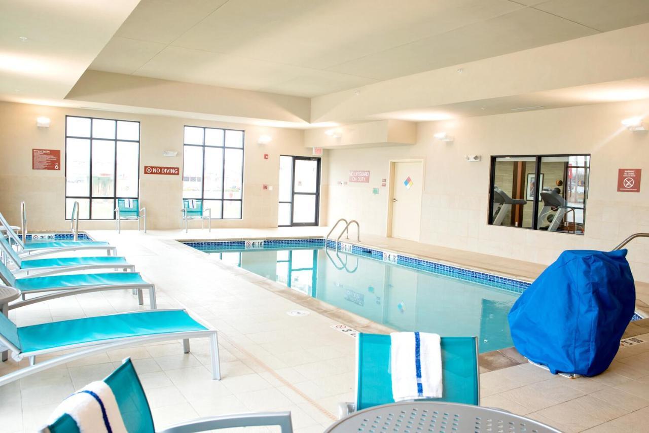 Towneplace Suites By Marriott Ames Extérieur photo