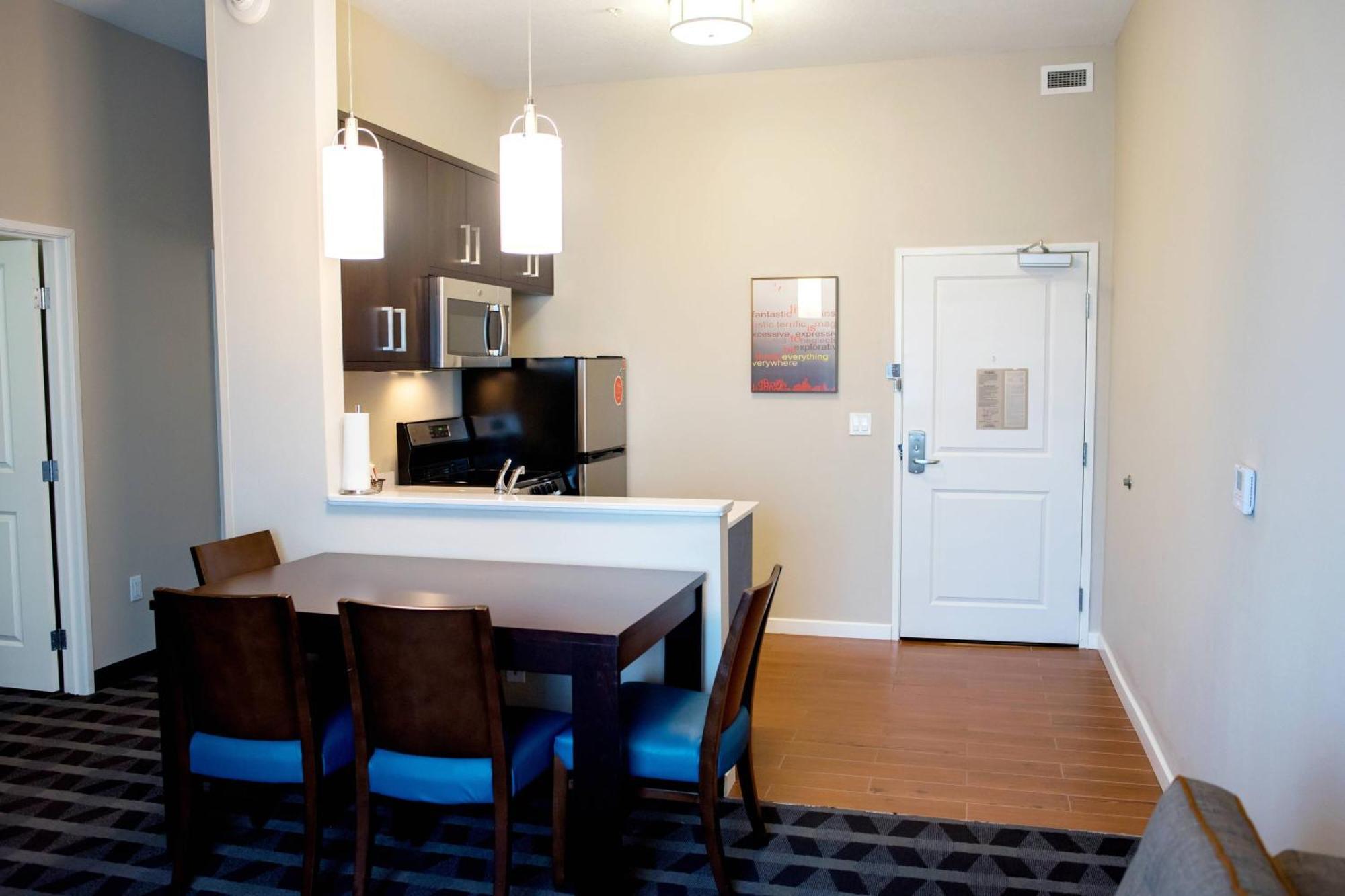 Towneplace Suites By Marriott Ames Extérieur photo