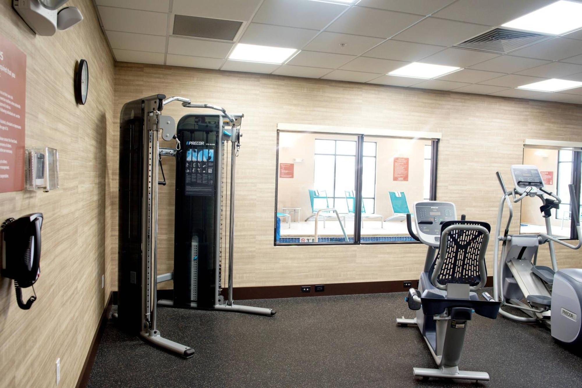 Towneplace Suites By Marriott Ames Extérieur photo