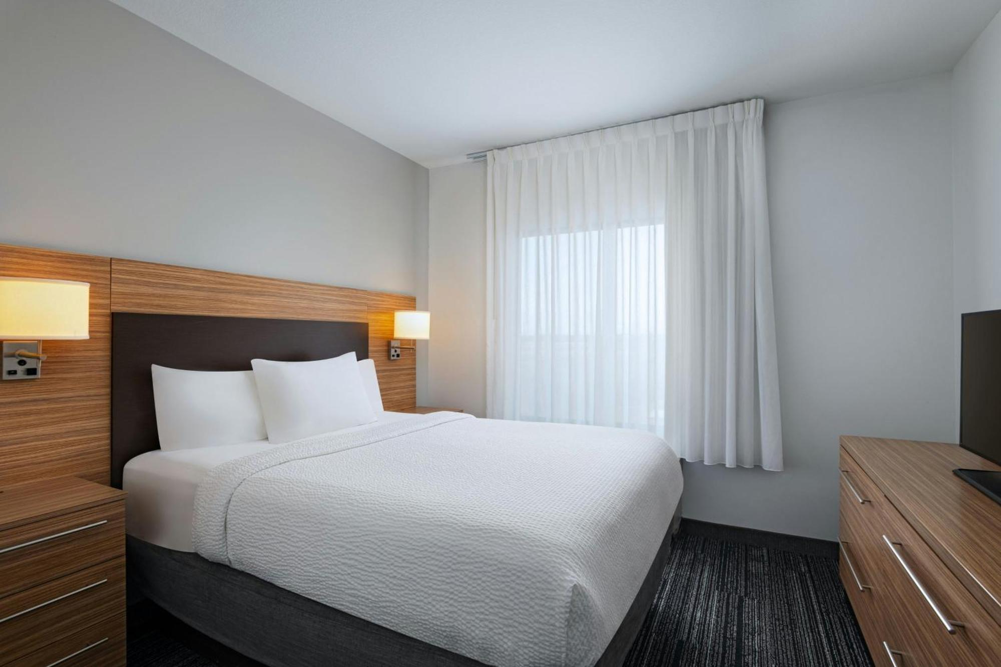 Towneplace Suites By Marriott Ames Extérieur photo