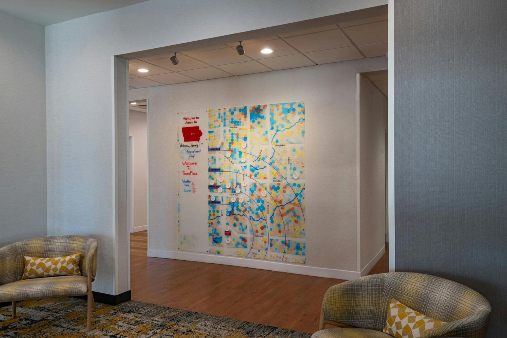 Towneplace Suites By Marriott Ames Extérieur photo